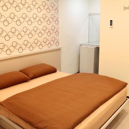 Haozhan B&B Taichung Exteriör bild