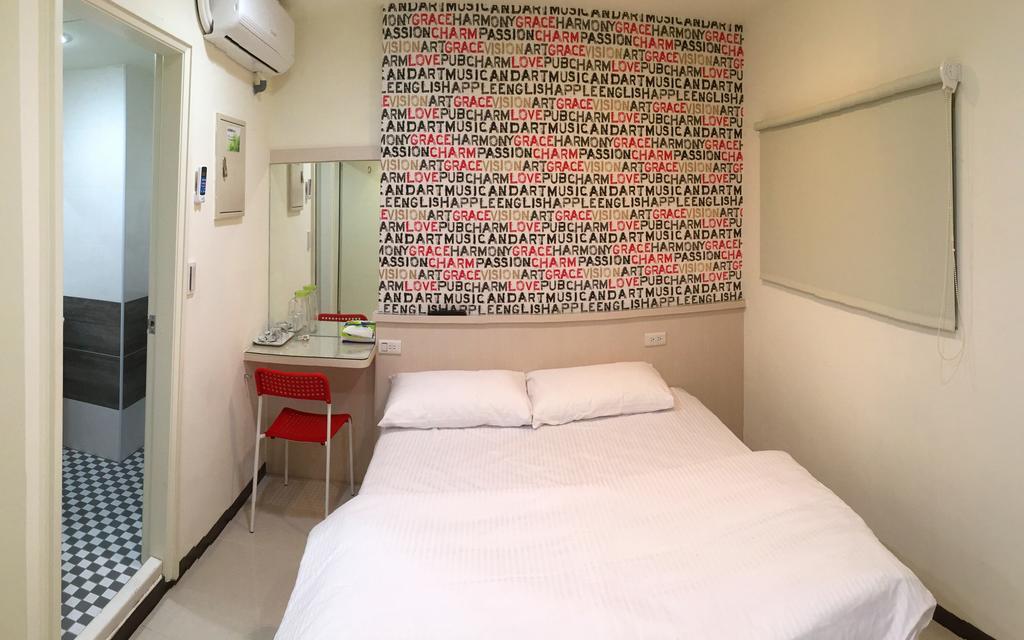 Haozhan B&B Taichung Exteriör bild